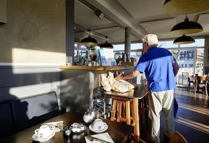 Отель Imjaich Boardinghouse Bremerhaven