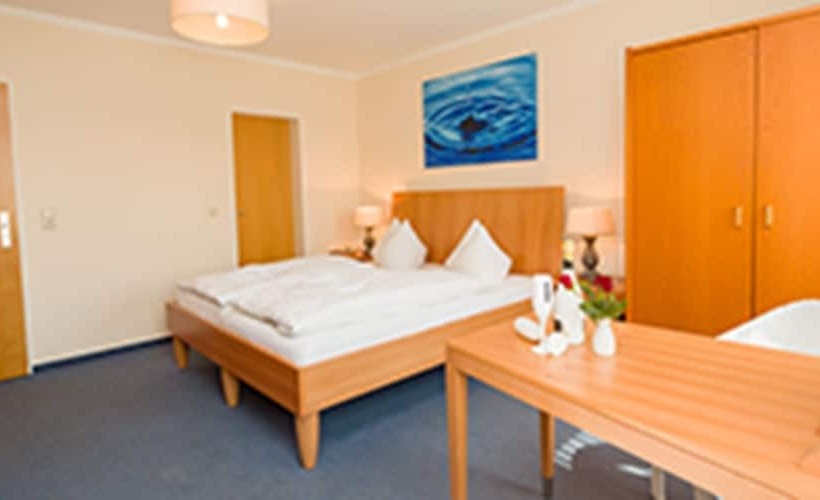 Hotel & Restaurant Am Bodden