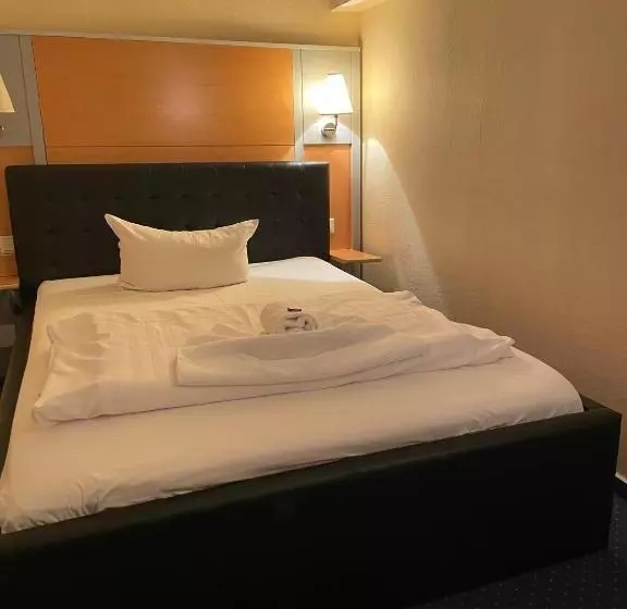 ホテル Zum Strand