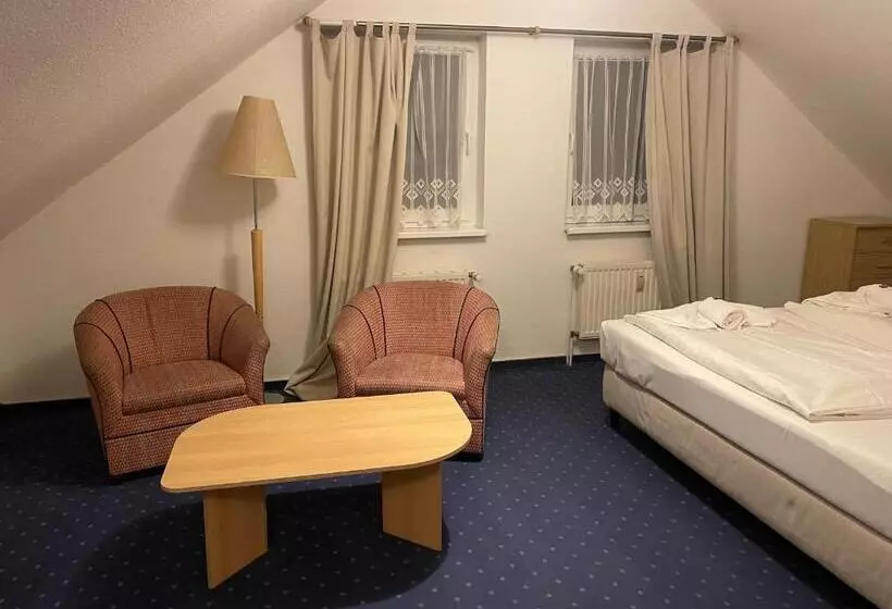 ホテル Zum Strand