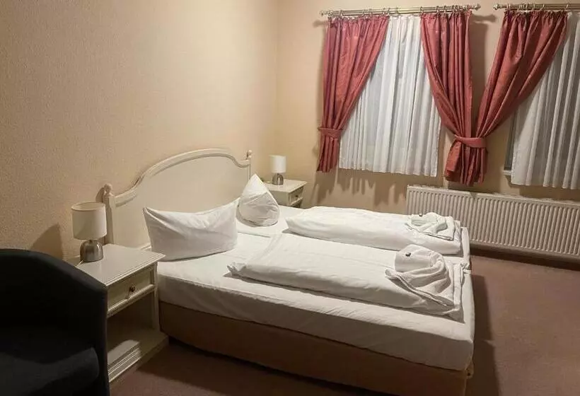 ホテル Zum Strand