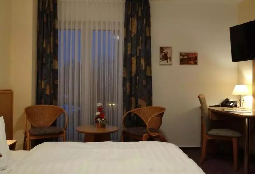 בית מלון כפרי Zur Post