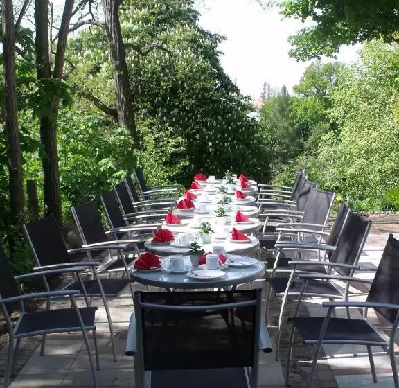 هتل Zwischen Den Seen