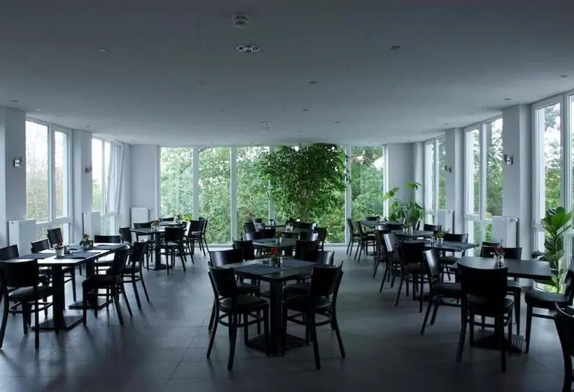 هتل Zwischen Den Seen