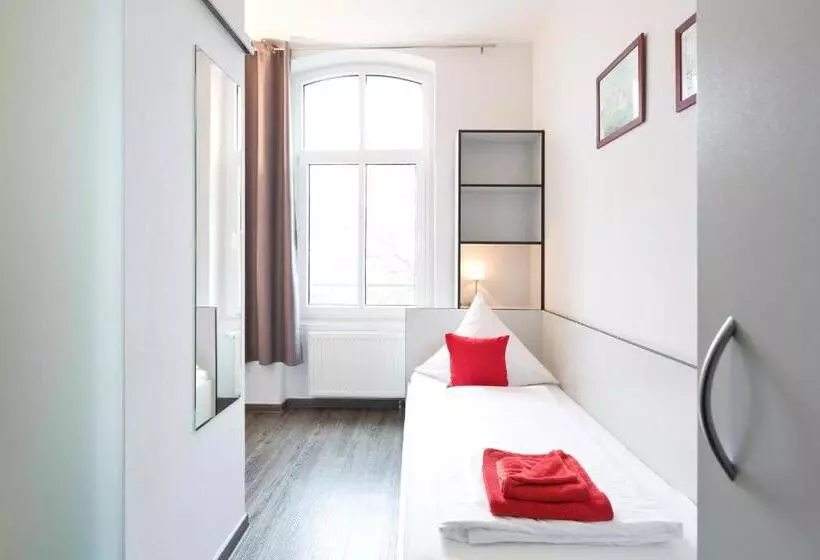 هتل Zwischen Den Seen