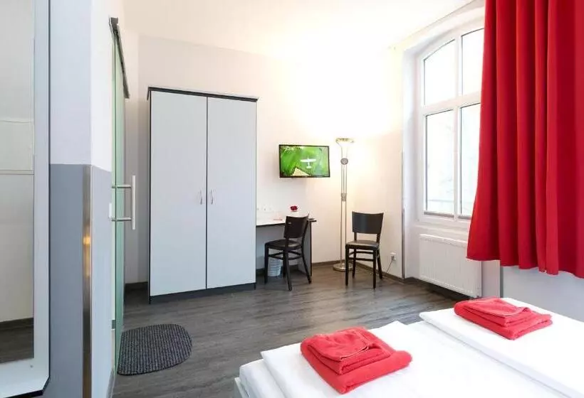 هتل Zwischen Den Seen