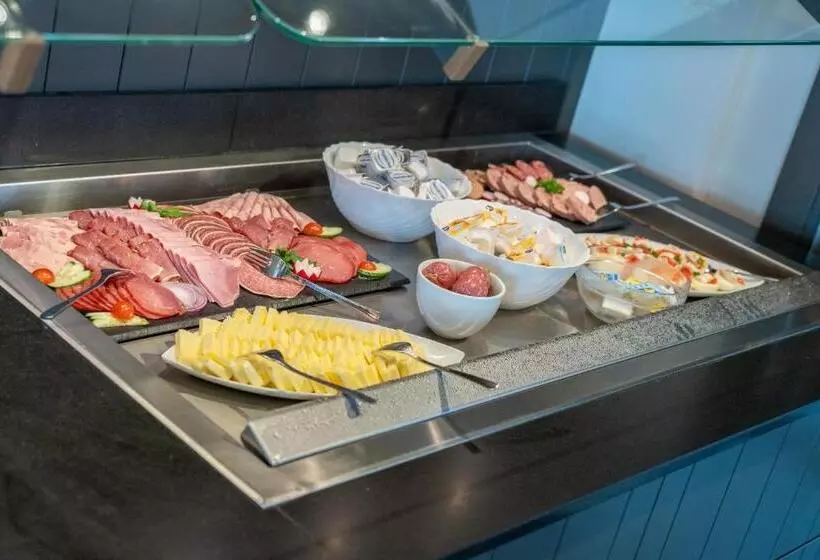 Nymphe Strandhotel & Apartments