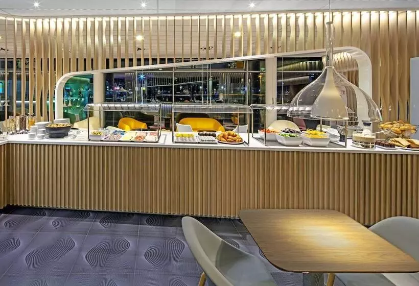 هتل Prize By Radisson, Bremen City