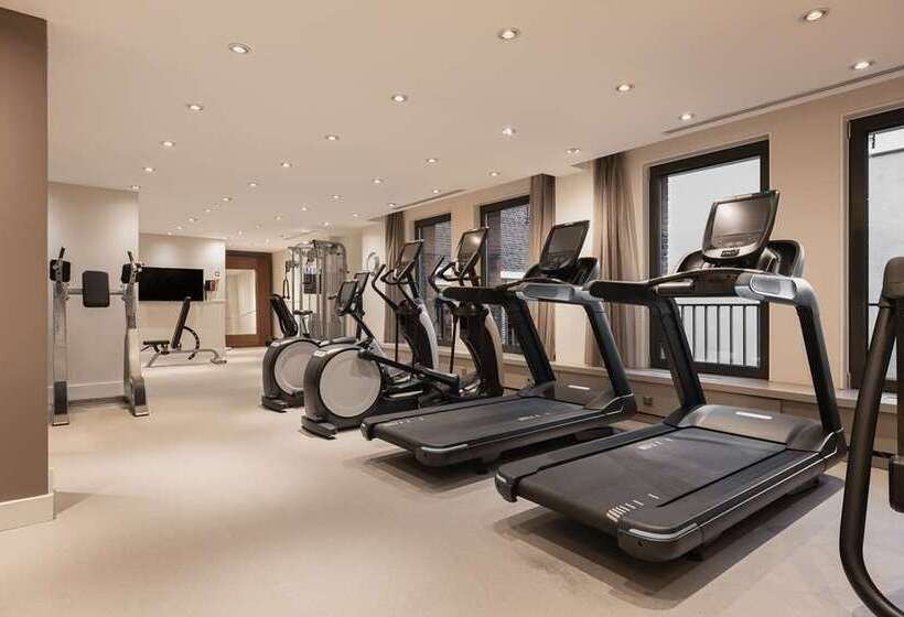 فندق Miramont Horse Trekking Hostel