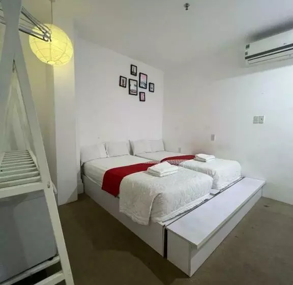 Phu Gia Hotel 193 Nguyen Thai Hoc