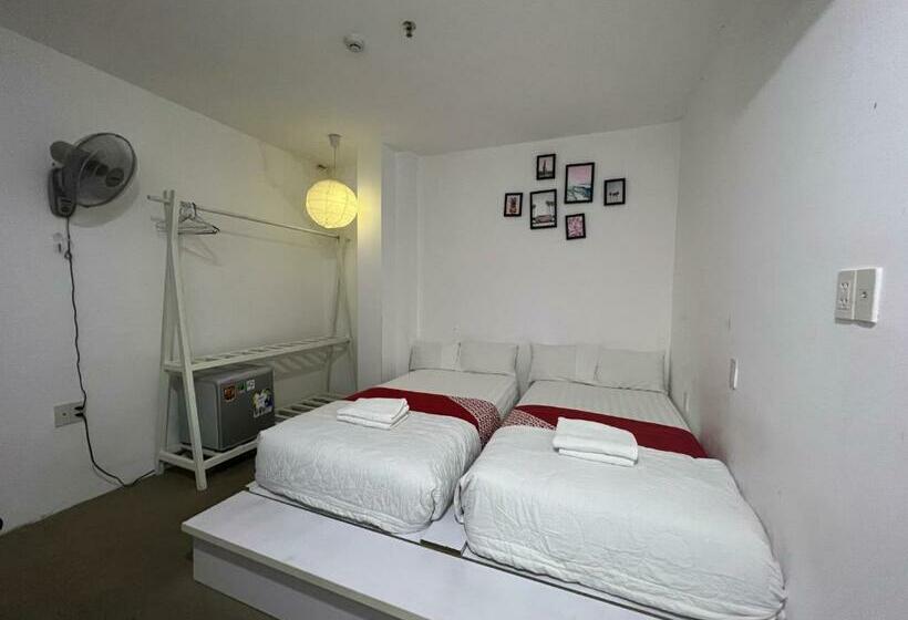 Phu Gia Hotel 193 Nguyen Thai Hoc