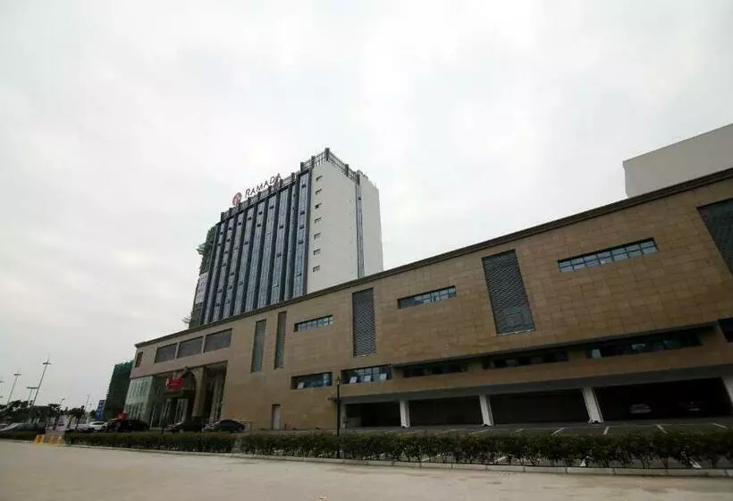 Hotelli Ramada By Wyndham Suzhou Wujiang