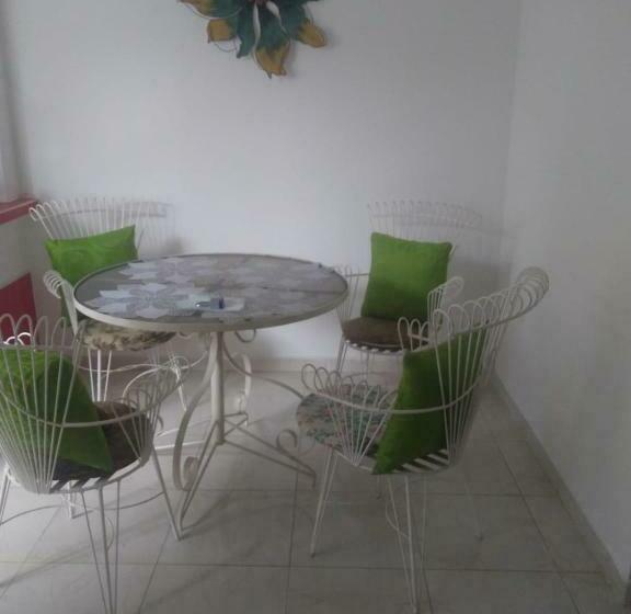 Espléndida Casa En La Ciudad De Santa Marta