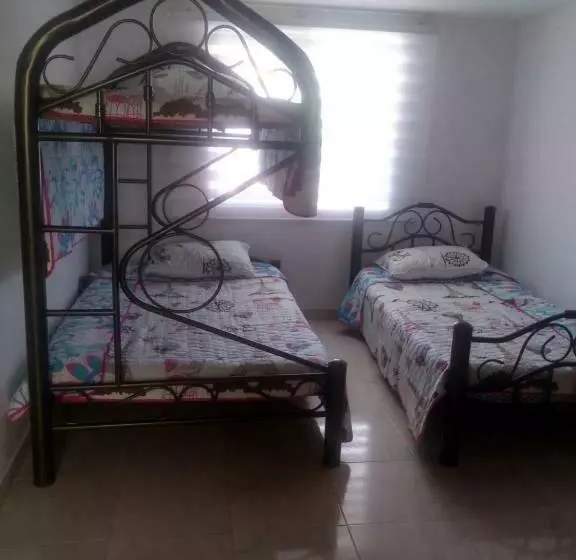 Espléndida Casa En La Ciudad De Santa Marta