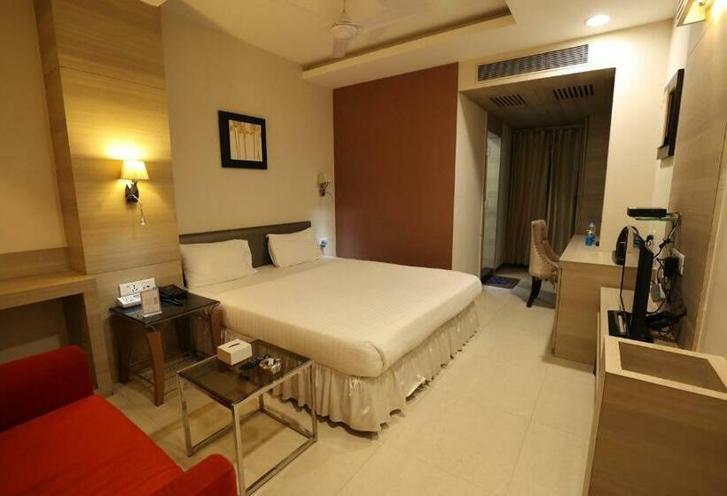 בית מלון כפרי Varun