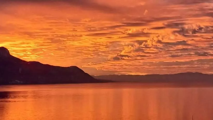 Majatalo La Plus Belle Vue Du Lac Léman