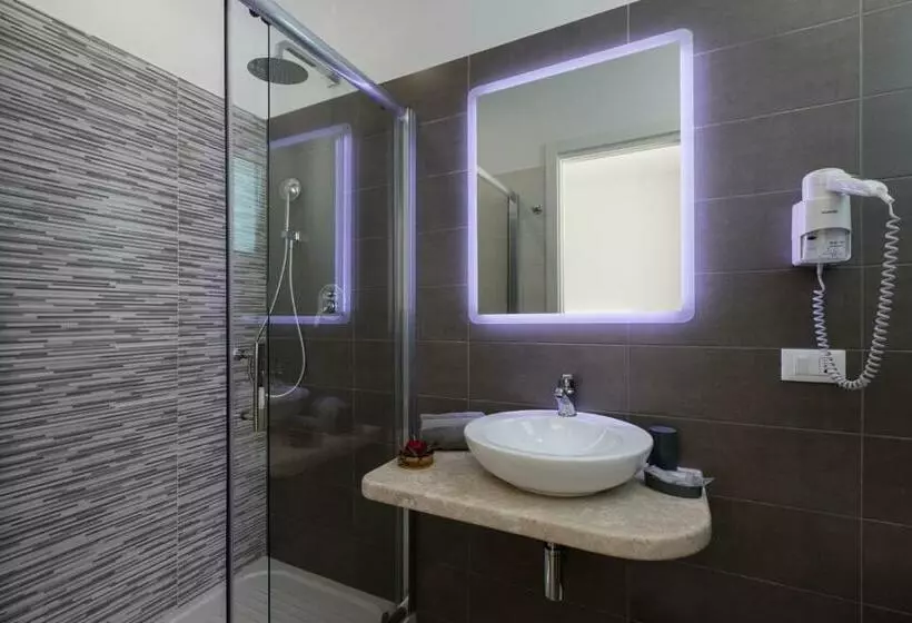 ベッドアンドブレックファースト Sirius Luxury Rooms