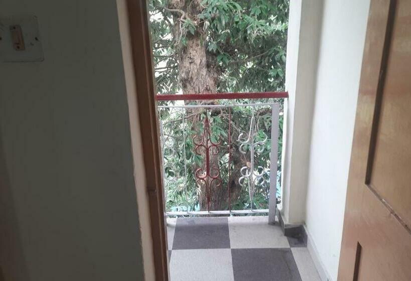 膳宿费 Arti Guest House