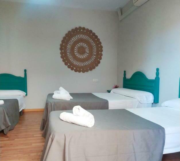 Pensió Hostal Cristina