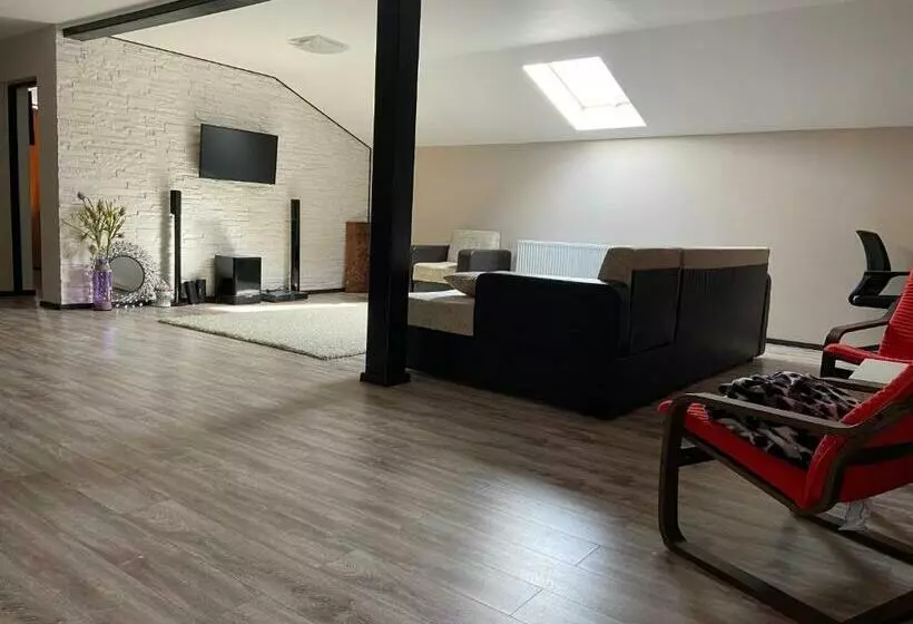 Pensiunea Montana Varlaam