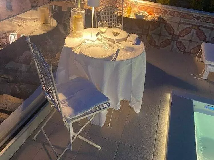 Aamiaismajoitus (B&B) Palazzo Cherubini   Wellness E Spa