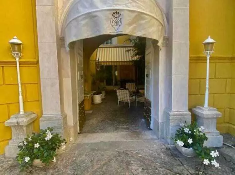 Aamiaismajoitus (B&B) Palazzo Cherubini   Wellness E Spa