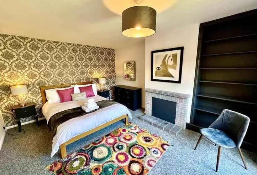 Majatalo Seven Limes