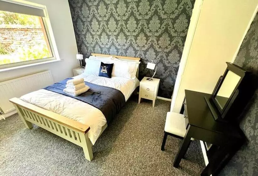 Majatalo Seven Limes