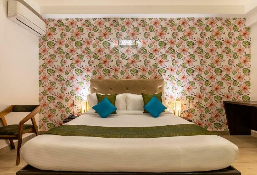 Resort Justa Casa Frangipani Assagao 03 Km From Anjuna Beach