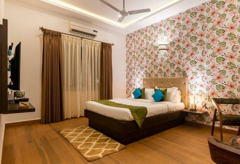 Resort Justa Casa Frangipani Assagao 03 Km From Anjuna Beach