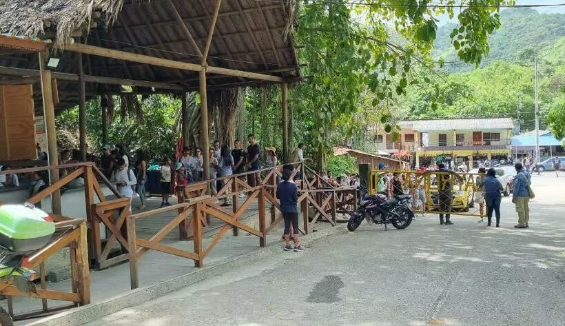 ユースホステル Hostal Zirumake Dentro Del Parque Tayrona