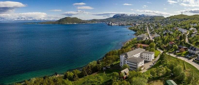 فندق صغير Trondenes Sommerhotell