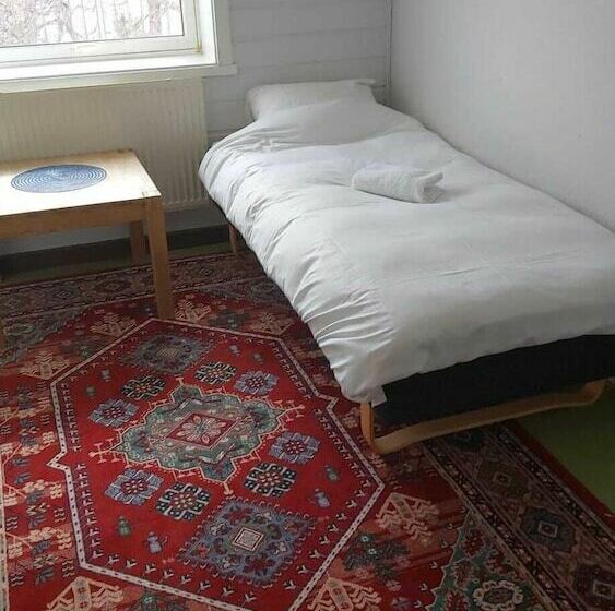 فندق صغير Trondenes Sommerhotell