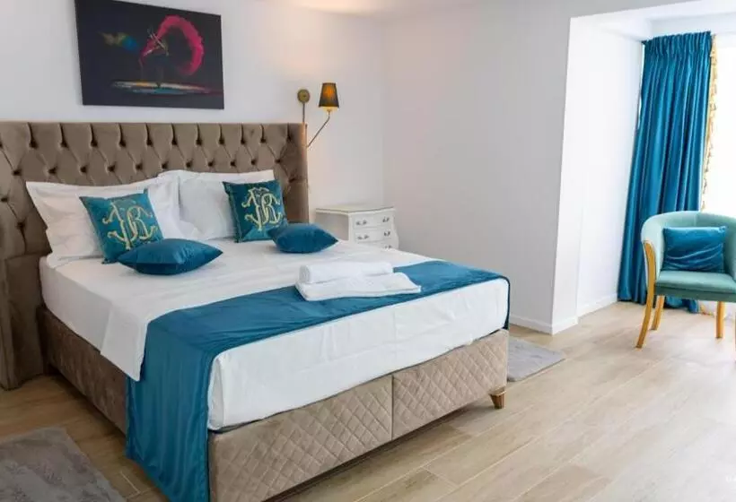 Avenue Venus   Avenue Hotels