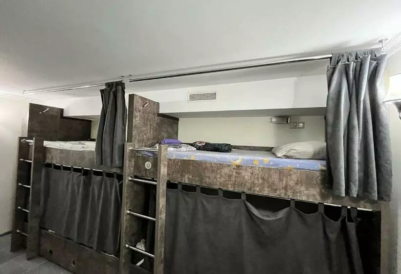 Hostel Voyage