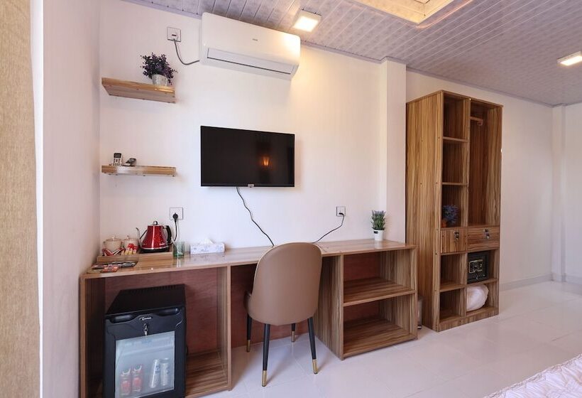 پانسیون Batuta Maldives Fourson