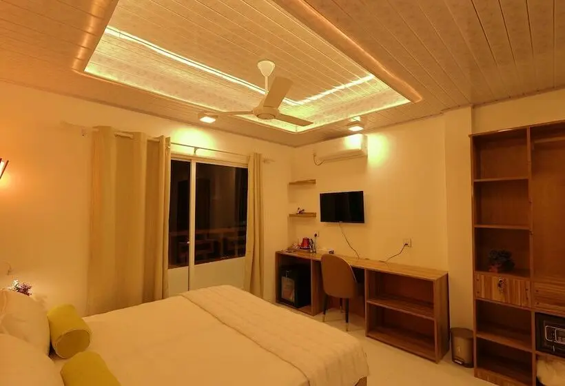 Pensão Batuta Maldives Fourson