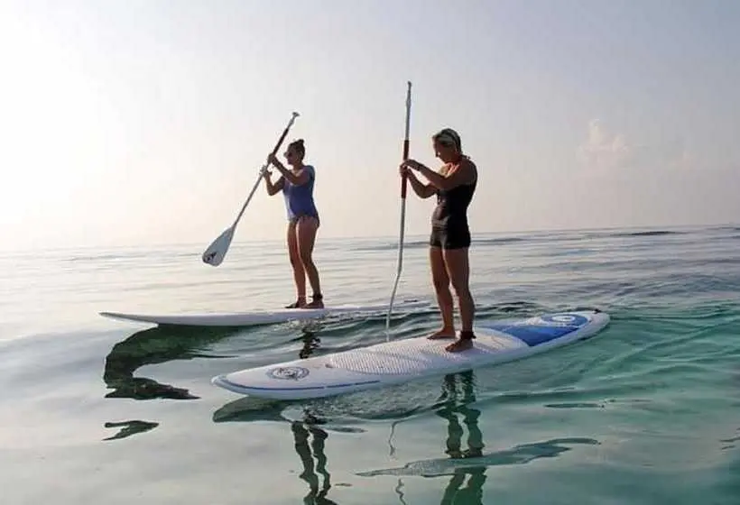 Pensão Batuta Maldives Fourson