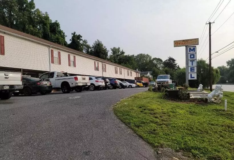 Stardust Motel