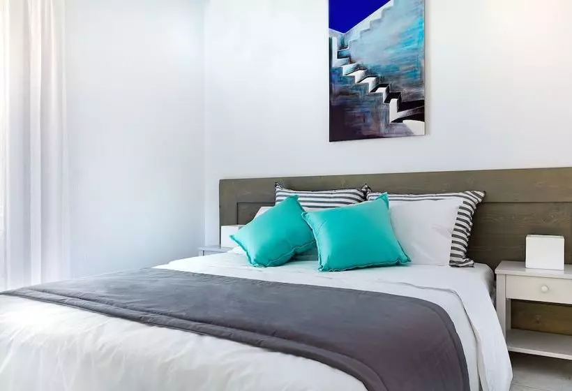 Bay Bees Sea View Suites & Homes