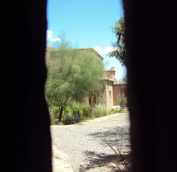 בית מלון כפרי Dar Lorkam