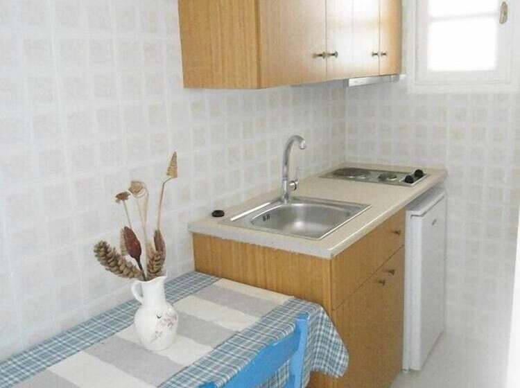 호텔 Free Sun Rooms And Apartments