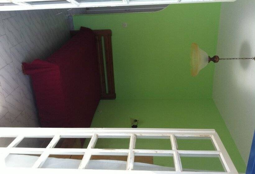 호텔 Free Sun Rooms And Apartments