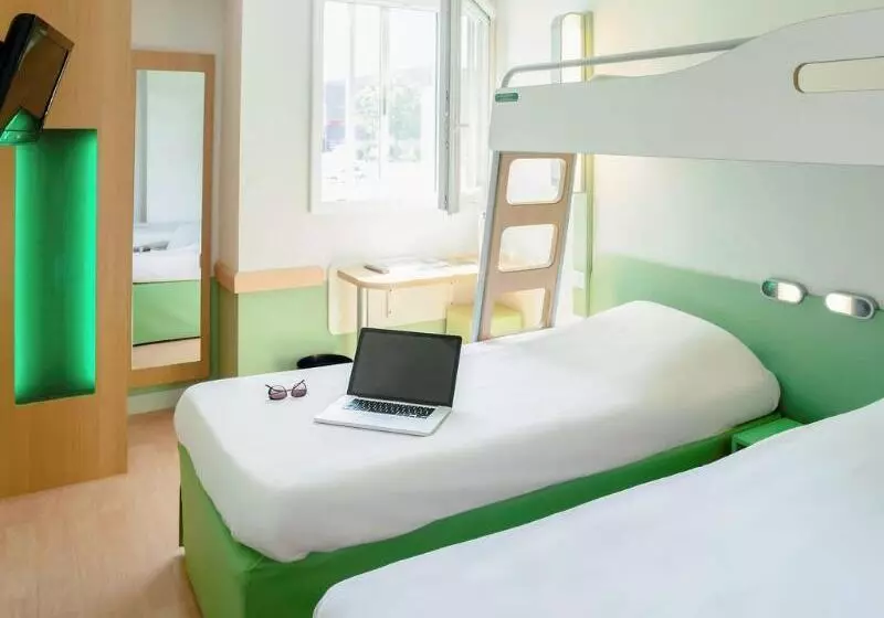 בית מלון כפרי Ibis Budget Aeroport Le Bourget Garonor