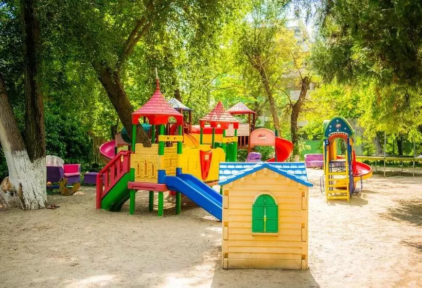 호텔 Majestic Mamaia Half Board & All Inclusive