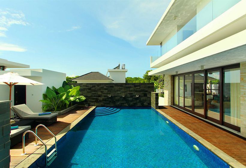 Majestic Point Villas