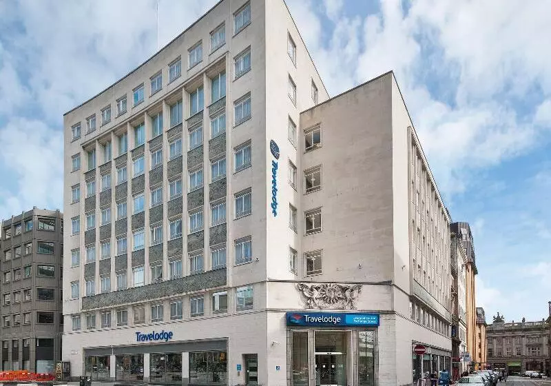 Отель Travelodge Liverpool Central Exchange Street