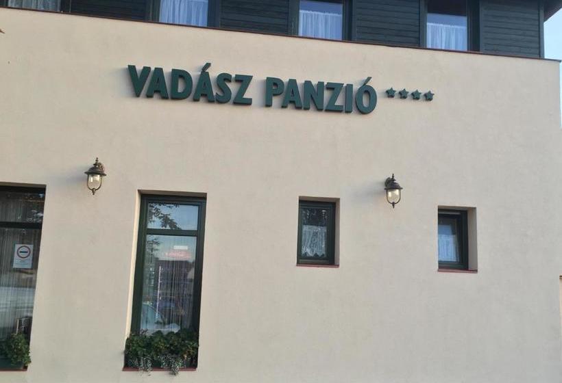 فندق Vadász Panzió és étterem
