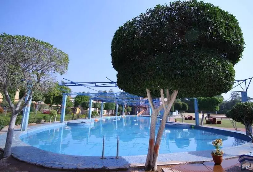 Sunrise Resort