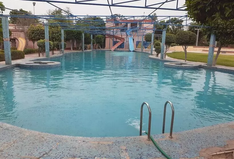 Sunrise Resort
